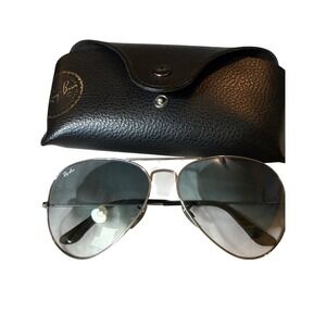 Vintage Ray-Ban Aviator Sunglasses Gold Frame Green Lens USA Made